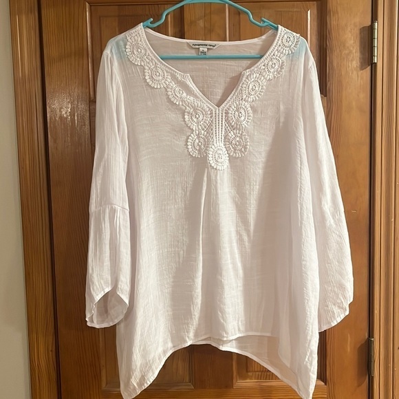 fundamental Things Tops - Fundamental things Lacey white blouse size Xlarge .